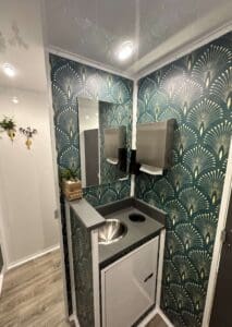 4 stall trailer interior