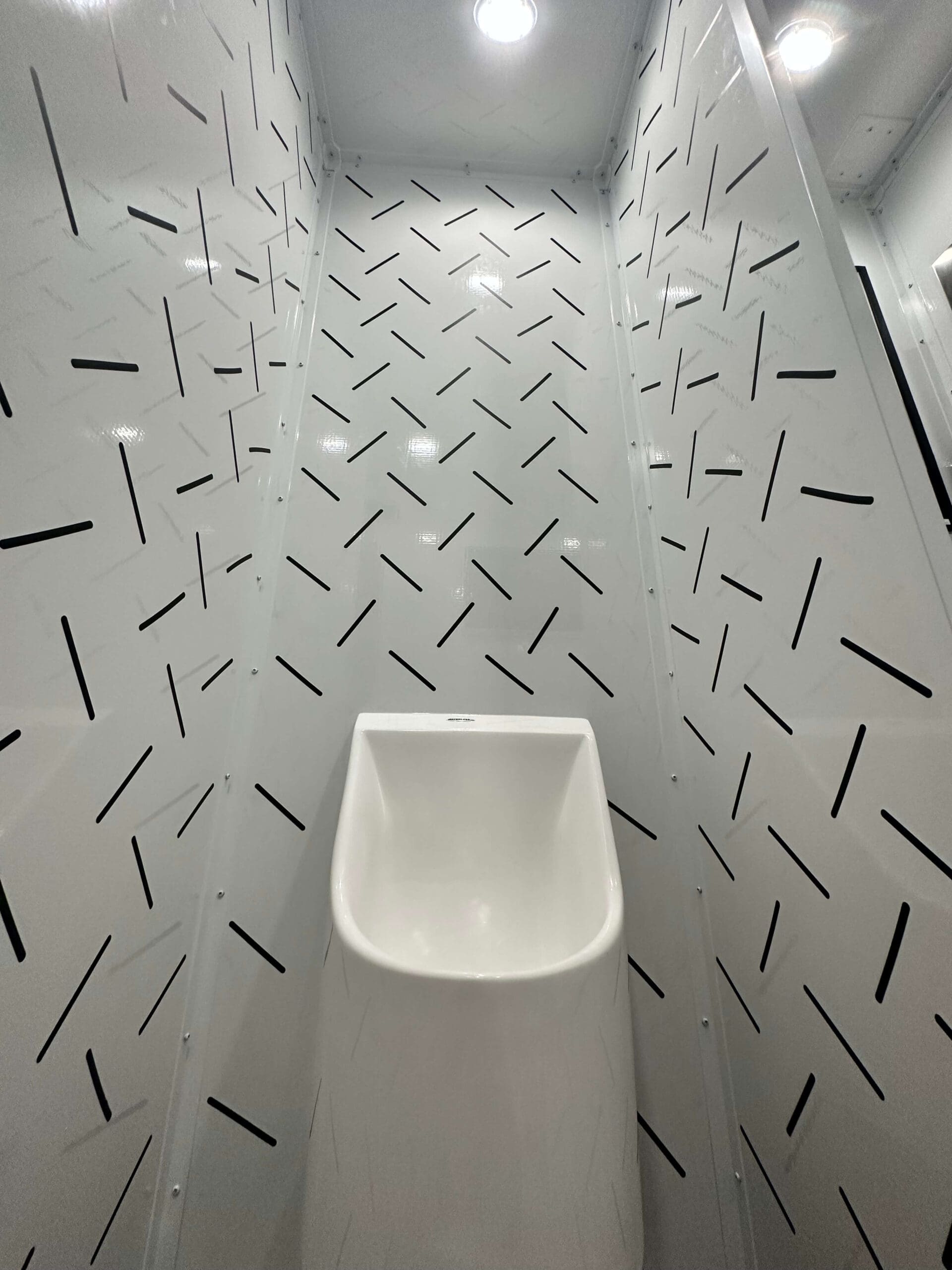 4 stall 4 4 stall trailer interior